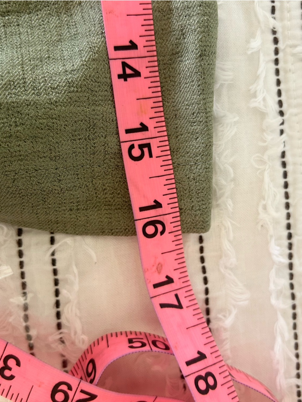 NYCC Large Olive Green Casual Pull On Shorts - Picture 5 of 5